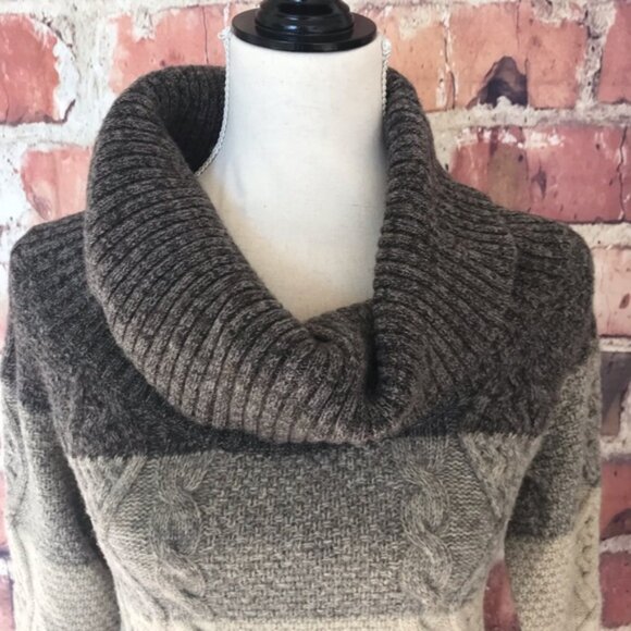 BCBG Maxarzia Cowl Neck Wool Sweater - XS - Picture 2 of 12